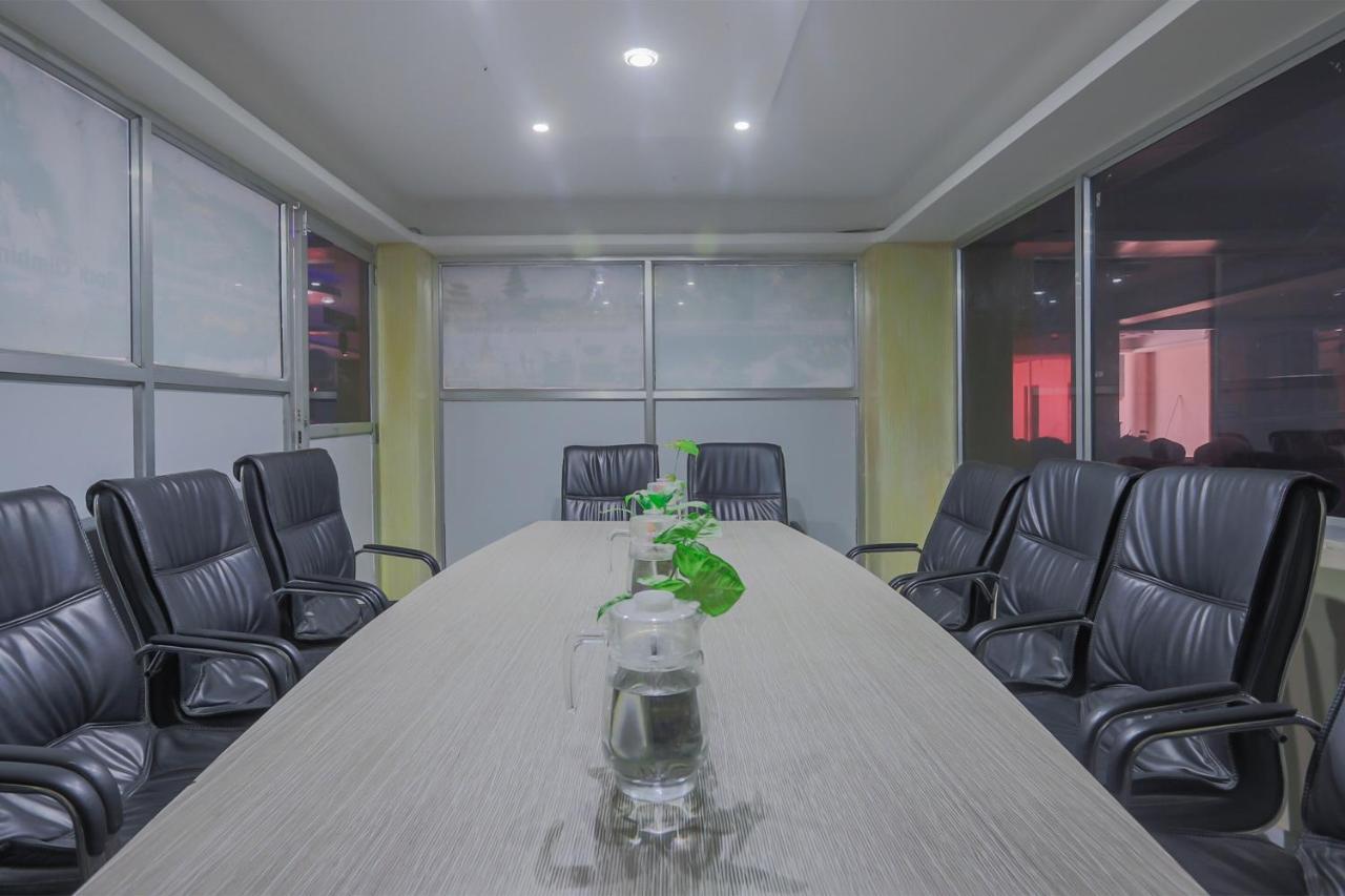 Oyo 789 Hotel Shivam Plaza Κατμαντού Εξωτερικό φωτογραφία